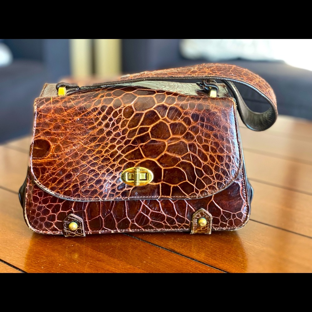 Vintage 1950s/1960s brown alligator leather purse (handbag/pocketbook)